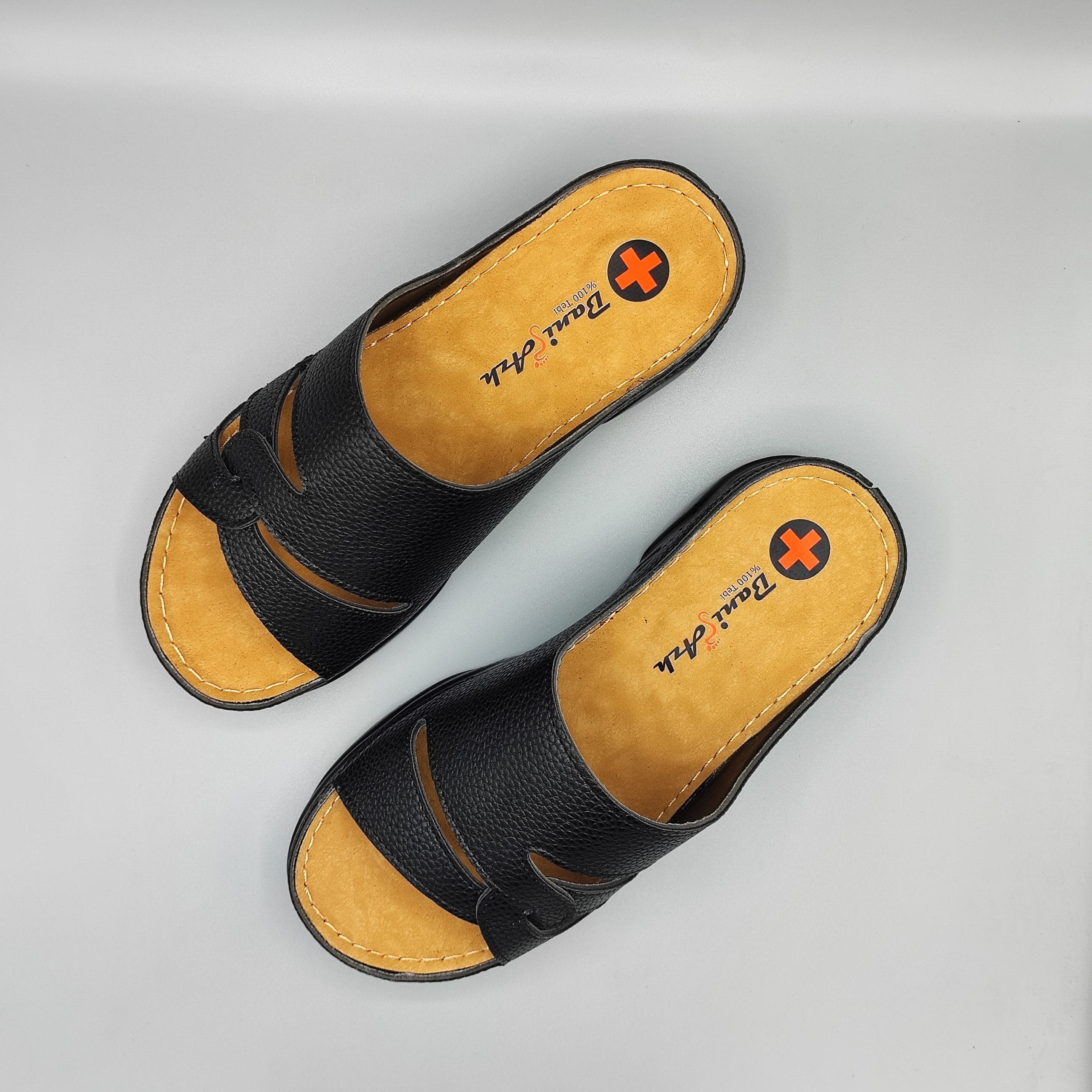 Original medical slippers 2