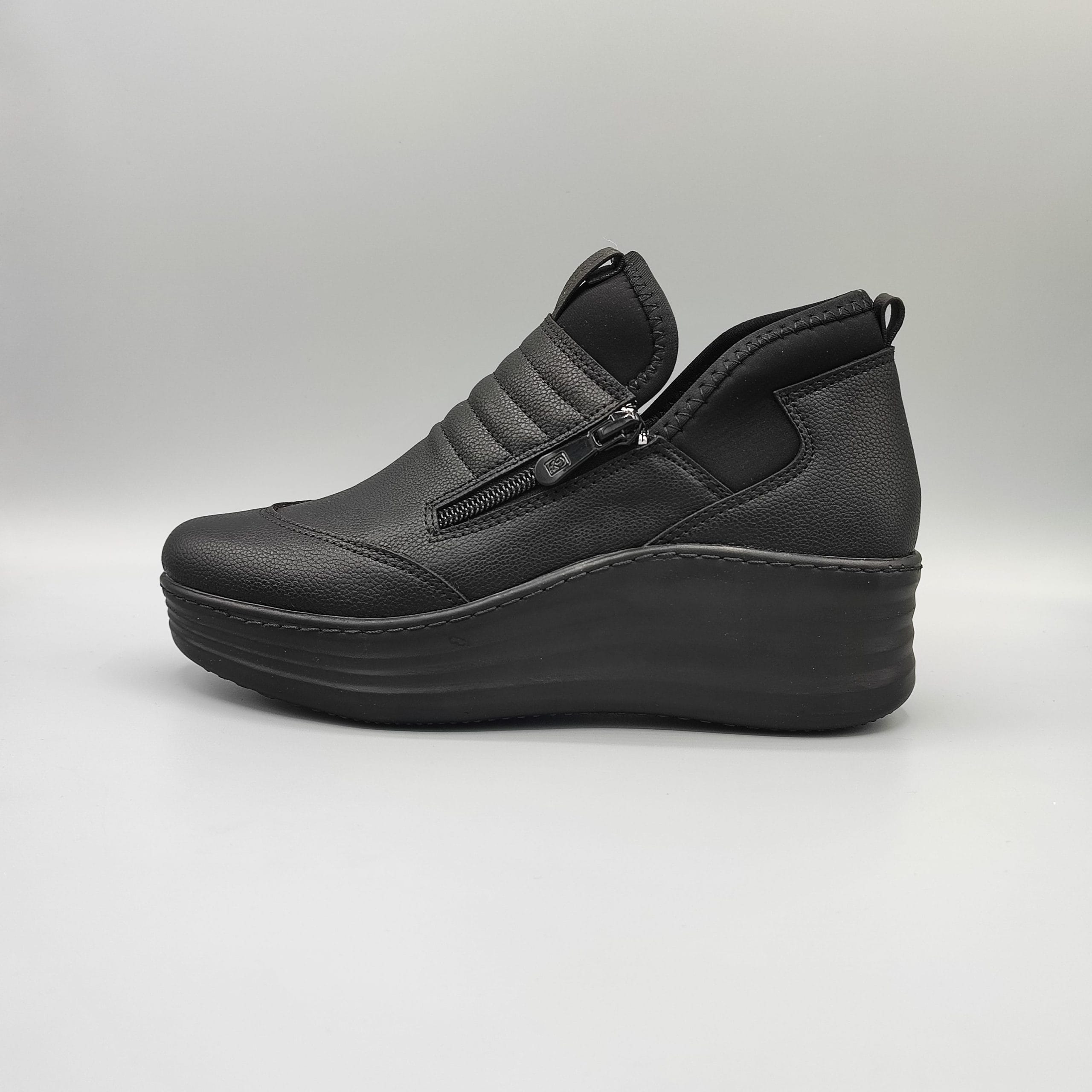 Buy women's medical boots 3